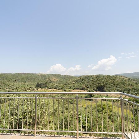 Donatos Apartment Finikounta Bagian luar foto