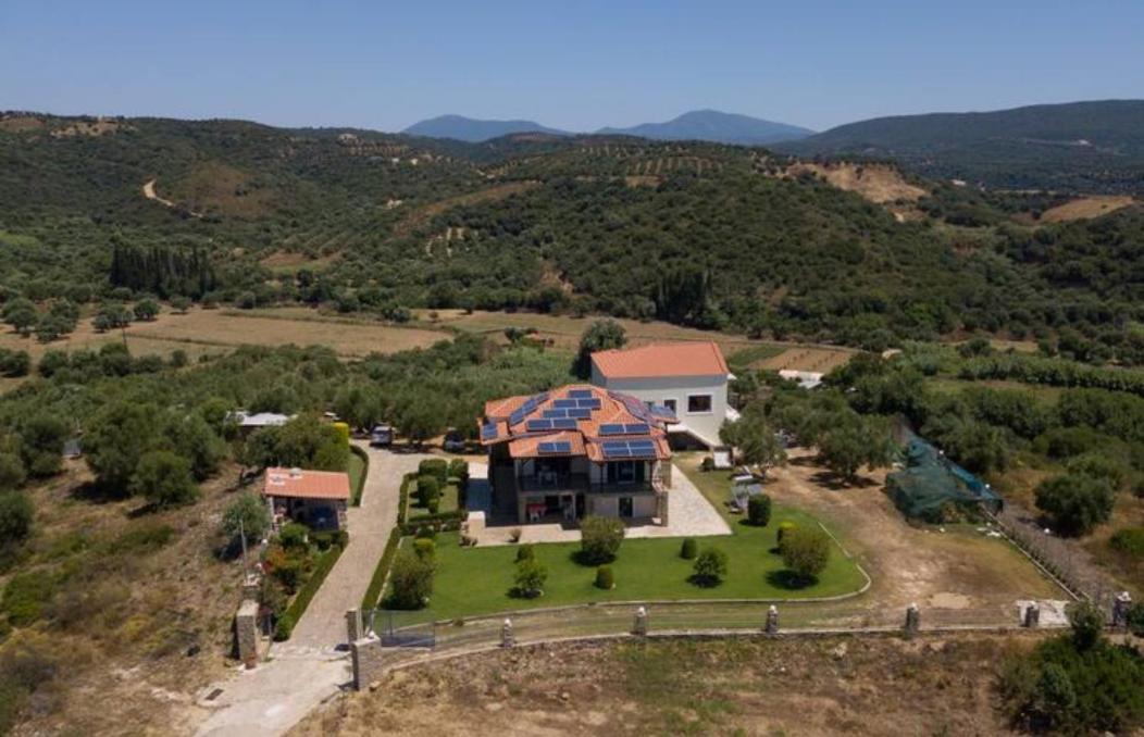 Donatos Apartment Finikounta Bagian luar foto