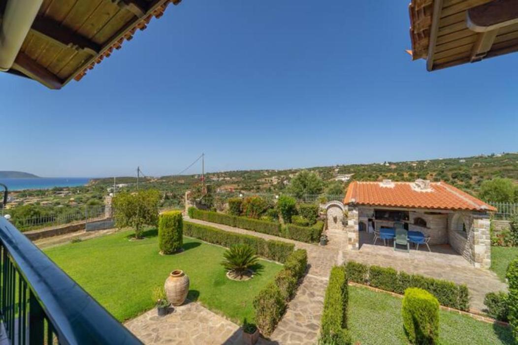 Donatos Apartment Finikounta Bagian luar foto