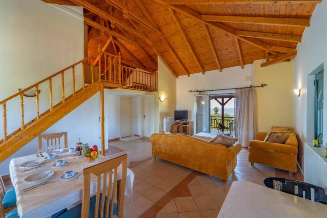 Donatos Apartment Finikounta Bagian luar foto