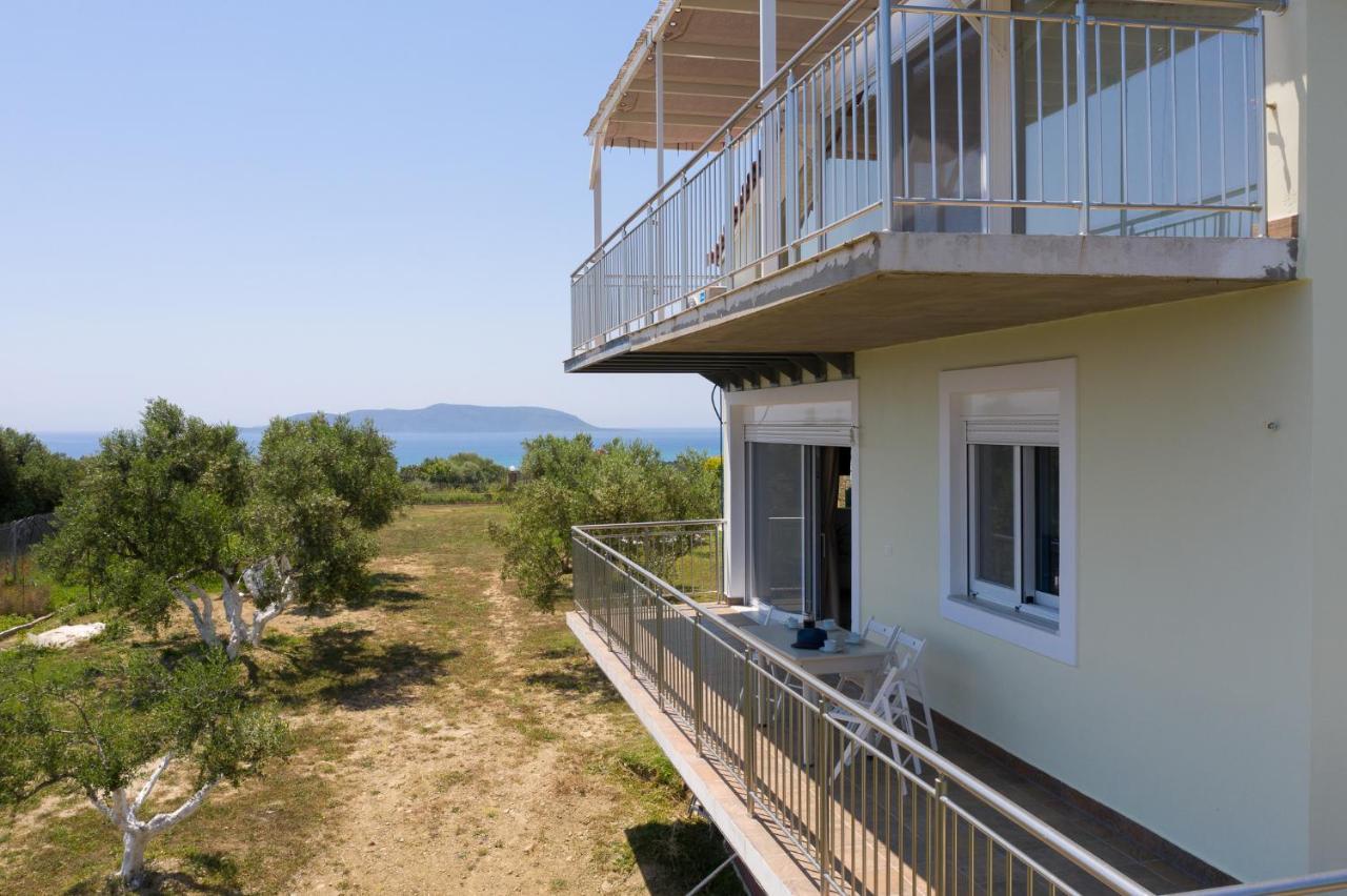 Donatos Apartment Finikounta Bagian luar foto