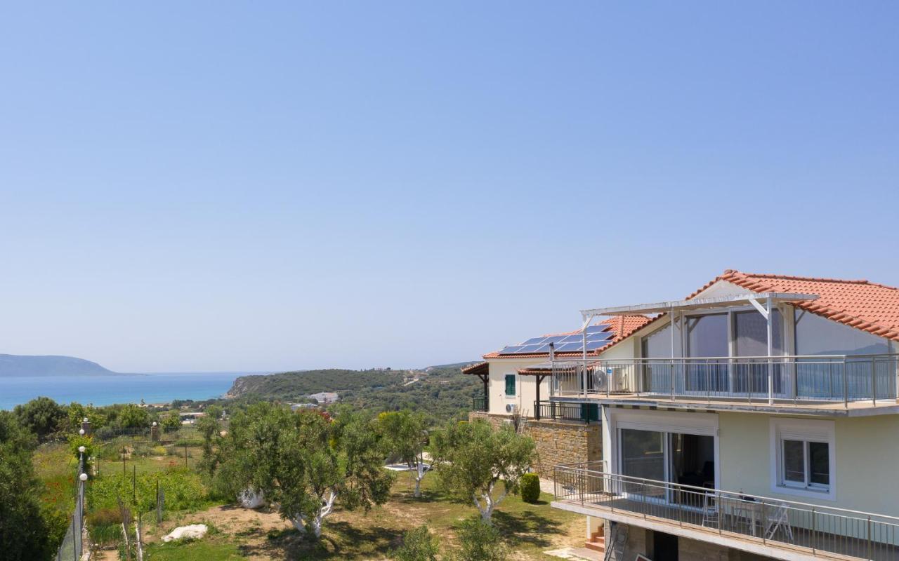 Donatos Apartment Finikounta Bagian luar foto