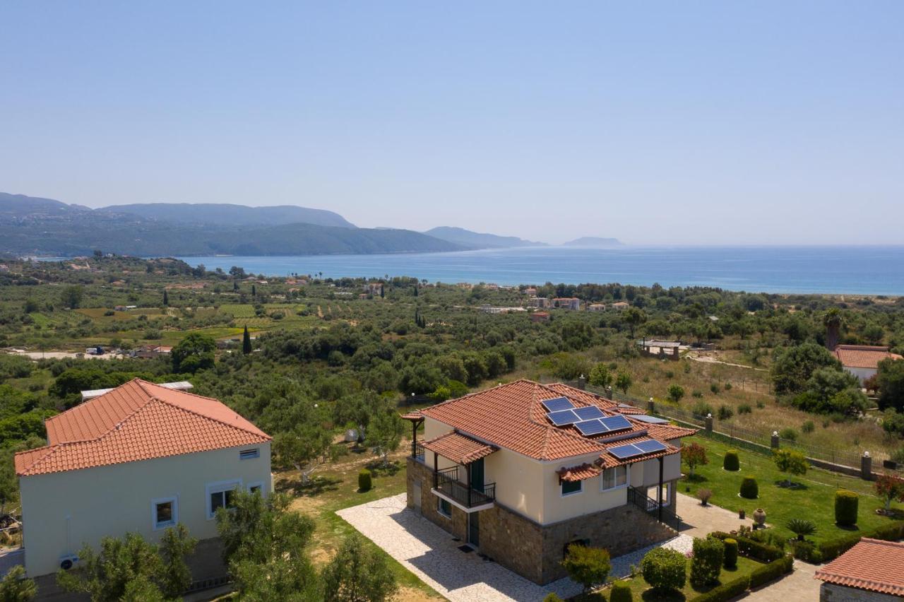 Donatos Apartment Finikounta Bagian luar foto